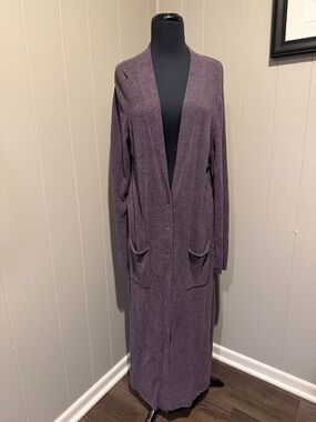 B40 Barefoot Dreams Women’s Large Long Plum Button-Front Maxi Cardigan